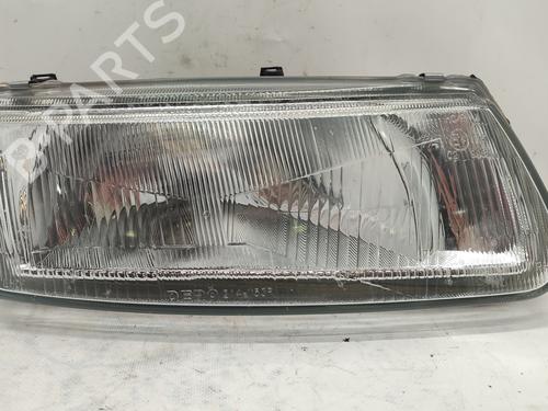 Used Right headlight MITSUBISHI CARISMA (DA_) 1.8 (DA2A) (116 hp) 24700806