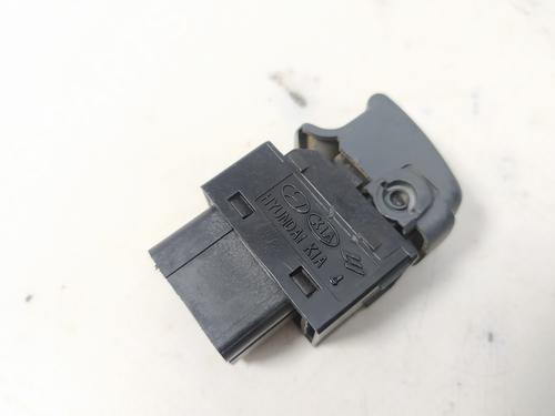 Right front window switch HYUNDAI GETZ (TB) 1.5 CRDi | BP12508696I26 