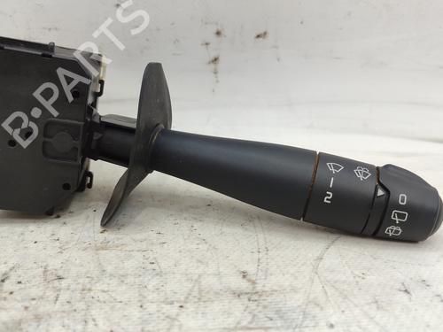 Used Steering column stalk RENAULT CLIO II (BB_, CB_) [1998-2016]  18240846