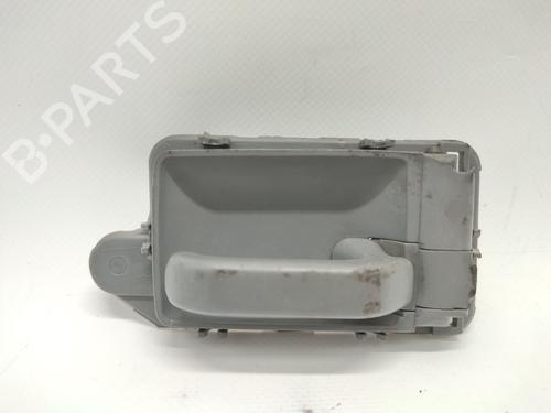 Used Front right interior door handle Front right interior door handle PEUGEOT 205 II (20A/C) 1.7 Diesel (60 hp) 33816425 33816425