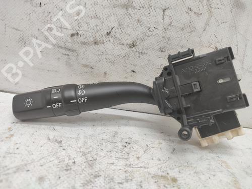Commande de phare TOYOTA AVENSIS (_T25_) [2003-2008]  18882357