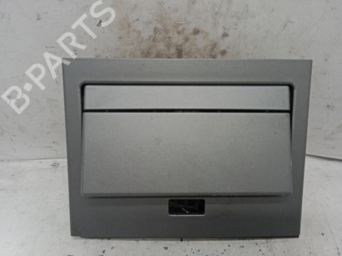 Innerbelysning BMW 7 (E65, E66, E67) 730 d (218 hp) 26438656