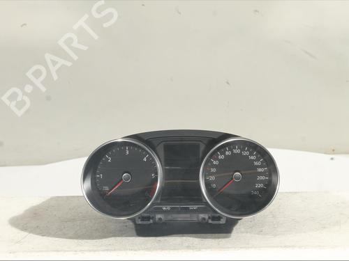 Used Instrument cluster VW POLO V (6R1, 6C1) 1.4 TDI (75 hp) 26949253