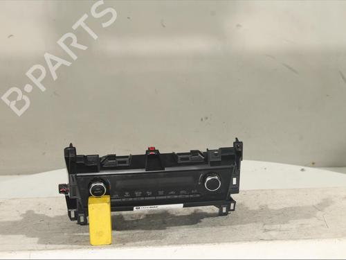 Used Climate control Climate control 17611899 17611899
