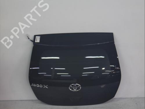 tailgate-toyota-aygo-x-_b7_-2022-32740796 main image