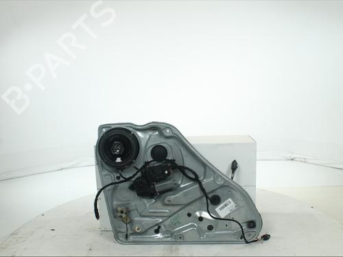 Rudehejsemekanisme venstre bagtil Rudehejsemekanisme venstre bagtil VW PASSAT B5.5 (3B3) 1.9 TDI (130 hp) 34145328 34145328