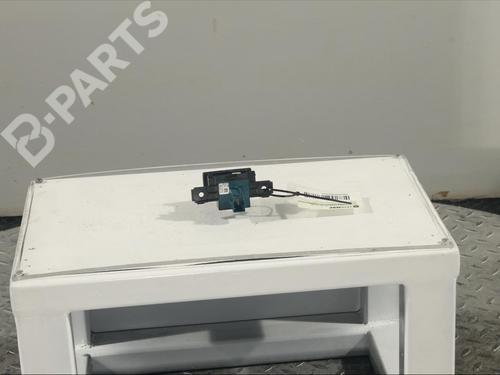 Used Hand brake PEUGEOT 508 I (8D_) 1.6 BlueHDi 120 (120 hp) 11901204