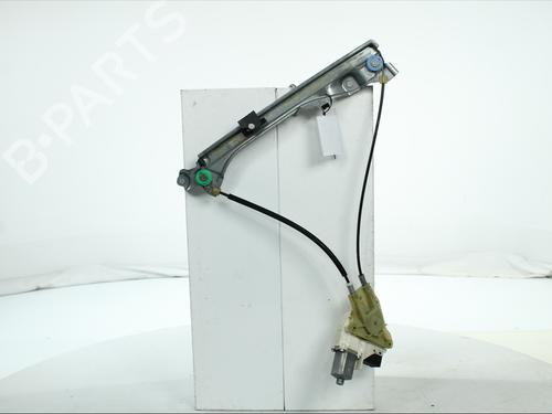 Rudehejsemekanisme venstre bagtil Rudehejsemekanisme venstre bagtil RENAULT LAGUNA III (BT0/1) 1.5 dCi (BT00, BT0A, BT0T, BT1J) (110 hp) 39756634 39756634