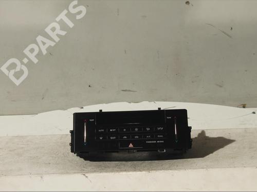 Used Climate control LEXUS IS III (_E3_) 300h (AVE30_, AVE30R) (223 hp) 11983980