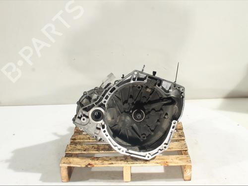 gearbox-nissan-qashqai-ii-j11-j11_-2013-24578636 main image