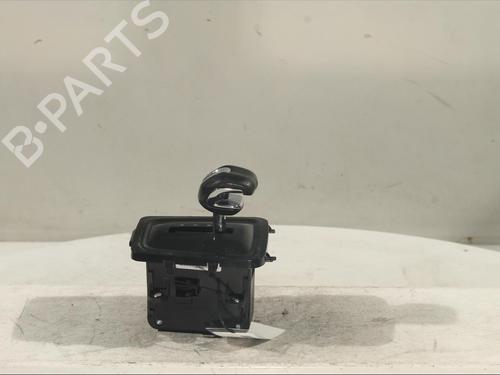 Used Shift knob Shift knob PEUGEOT 3008 I MPV (0U_) 2.0 HDi Hybrid4 (0URHCA) (200 hp) 15369360 15369360