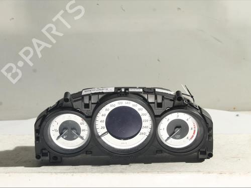 Used Instrument cluster MERCEDES-BENZ C-CLASS (W204) C 200 CDI (204.001) (136 hp) 26925882