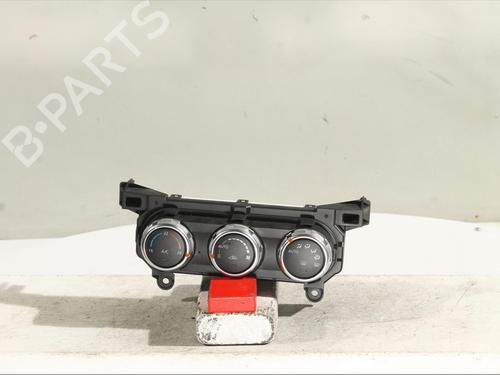 Used Climate control MAZDA CX-3 (DK) 2.0 SKYACTIV-G (121 hp) 25733421