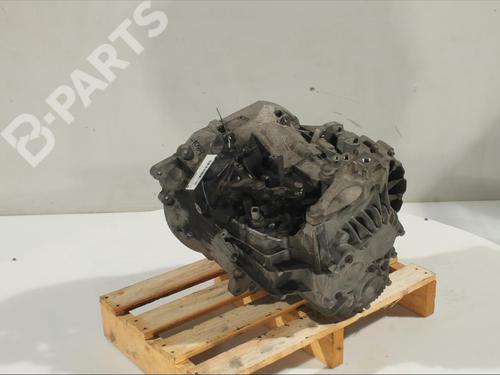 Gearbox VOLVO S40 II (544) 2.0 D | BP11910901M3 