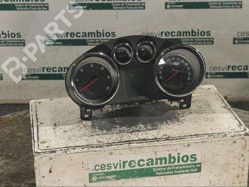 Used Instrument cluster OPEL ZAFIRA TOURER C (P12) 2.0 CDTi (75) (130 hp) 11897691