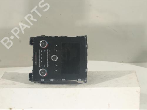 Used Display monitor Display monitor RENAULT MEGANE IV Hatchback (B9A/M/N_) 1.5 dCi 90 (B9A1) (90 hp) 21378877 21378877