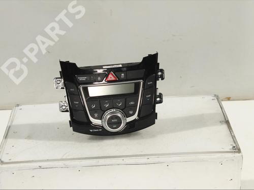 Used Climate control HYUNDAI i30 (GD) 1.4 CRDi (90 hp) 11981425