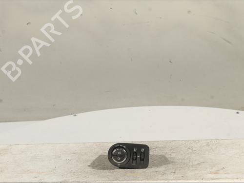 Used Headlight switch OPEL CROSSLAND X / CROSSLAND (P17, P2QO) 1.2 (83 hp) 30404235