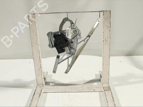 Used Front right window mechanism Front right window mechanism RENAULT MEGANE III Grandtour (KZ0/1) 1.2 TCe (KZ2B, KZ11) (116 hp) 12082084 12082084