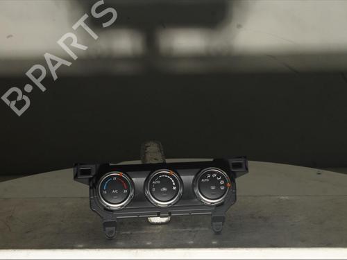 Climate control MAZDA CX-3 (DK) 2.0 SKYACTIV-G DH0P61190E 8G04DH0P61190C