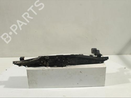 Used Crossmember Crossmember RENAULT KADJAR (HA_, HL_) 1.2 TCe 130 (HLMR) (130 hp) 16440798 16440798