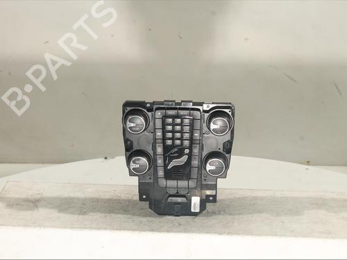 Used Climate control Climate control VOLVO V40 Hatchback (525) T2 (122 hp) 16137821 16137821