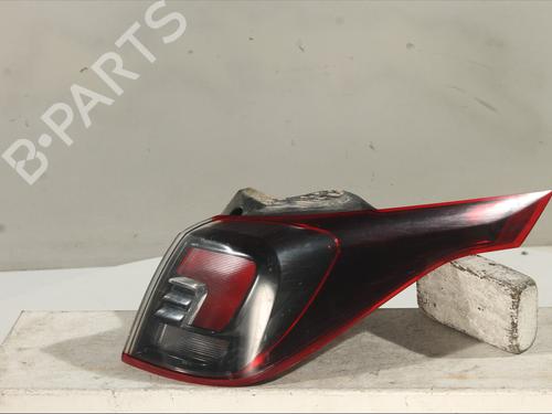 Used Right taillight OPEL CROSSLAND X / CROSSLAND (P17, P2QO) 1.2 (83 hp) 30404234
