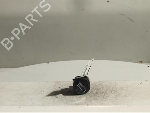 Used Headlight switch SEAT ARONA (KJ7, KJP) 1.6 TDI (95 hp) 11984698