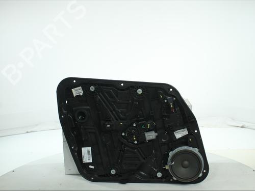 Rudehejsemekanisme ventre foran Rudehejsemekanisme ventre foran KIA SPORTAGE IV (QL, QLE) 2.0 CRDi AWD (185 hp) 39625016 39625016