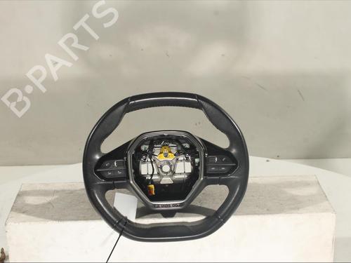 Used Steering wheel Steering wheel PEUGEOT 2008 II (UD_, US_, UY_, UJ_, UR_, UC_) 1.2 PureTech 130 (USHNS, URHNS) (130 hp) 17645644 17645644