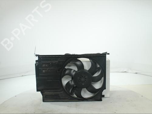 Used Radiator fan Radiator fan 37186121 37186121