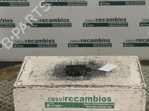 Used Switch Switch PEUGEOT 208 I (CA_, CC_) 1.6 HDi (92 hp) 11898242 11898242