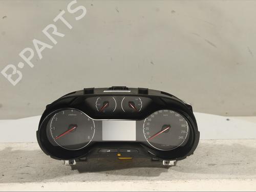 Used Instrument cluster Instrument cluster OPEL CROSSLAND X / CROSSLAND (P17, P2QO) 1.2 (75) (110 hp) 31077485 31077485