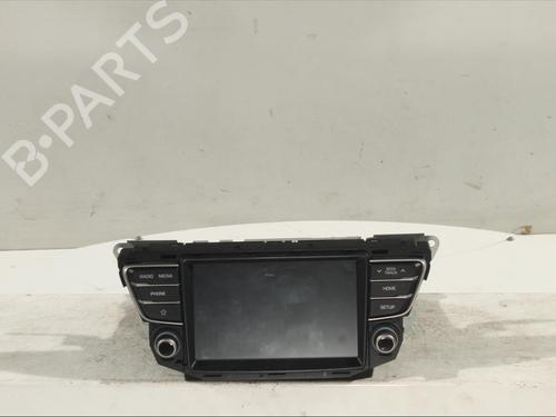 Used Radio Radio HYUNDAI i20 II (GB, IB) 1.2 (84 hp) 11983476 11983476