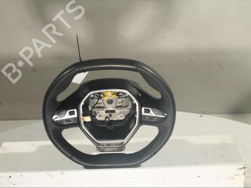 Used Steering wheel Steering wheel PEUGEOT 208 II (UB_, UP_, UW_, UJ_) 1.2 PureTech 100 (101 hp) 20102840 20102840