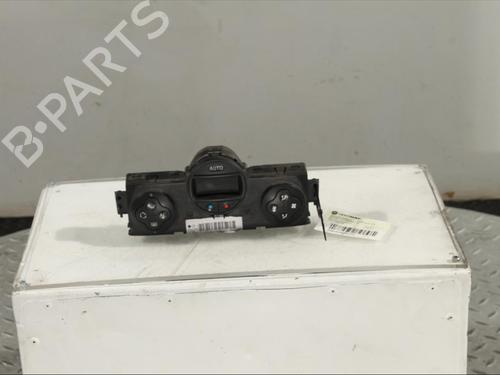 Used Climate control Climate control RENAULT MEGANE II Saloon (LM0/1_) 1.5 dCi (LM1E) (106 hp) 11902188 11902188
