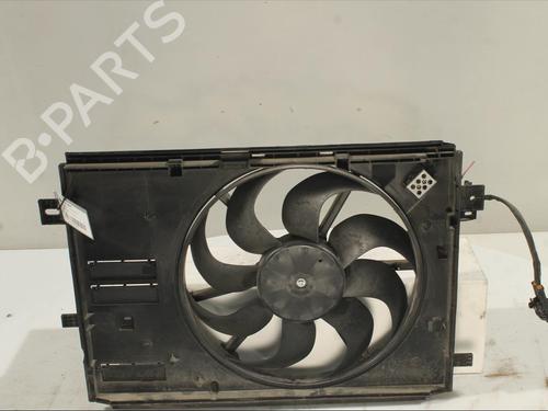 Used Radiator fan Radiator fan PEUGEOT 308 II (LB_, LP_, LW_, LH_, L3_) 1.2 THP 110 (110 hp) 27555310 27555310