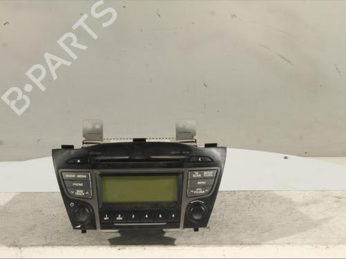Used Radio Radio HYUNDAI ix35 (LM, EL, ELH) 1.7 CRDi (116 hp) 30714789 30714789