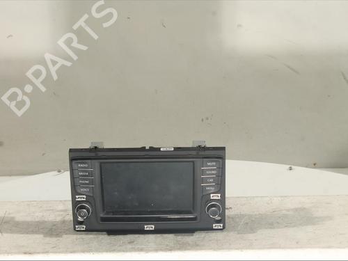 Used Radio Radio VW GOLF ALLTRACK VII Variant (BA5, BV5) 1.6 TDI 4motion (110 hp) 18077949 18077949