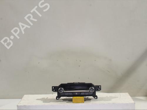 climate-control-mazda-3-hatchback-bp-2018-33188262 main image