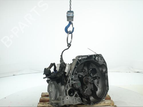 gearbox-nissan-micra-v-k14-2016-37862846 main image