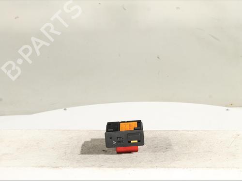 Used Card reader MAZDA CX-3 (DK) 2.0 SKYACTIV-G (121 hp) 25733424