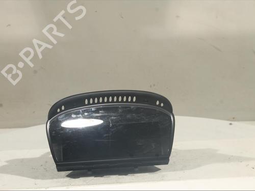 Used Display monitor BMW 5 (E60) 520 d (177 hp) 19938019