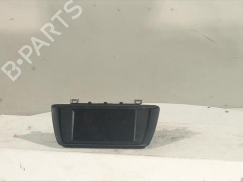 Used Display monitor BMW 1 (F20) 116 d (116 hp) 20932153