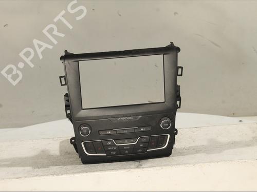 Used Climate control FORD MONDEO V Turnier (CF) 2.0 Hybrid iVCT (188 hp) 29268939