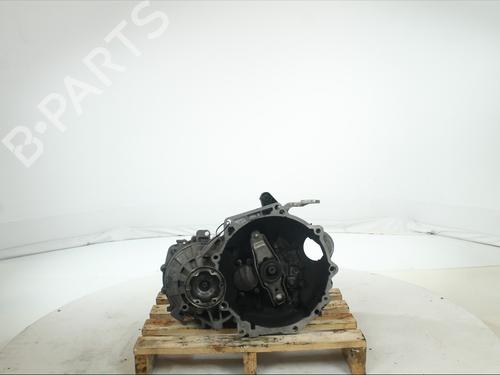 Boîte de vitesses Boîte de vitesses AUDI A3 Sportback (8VA, 8VF) 1.6 TDI (105 hp) 36770425 36770425