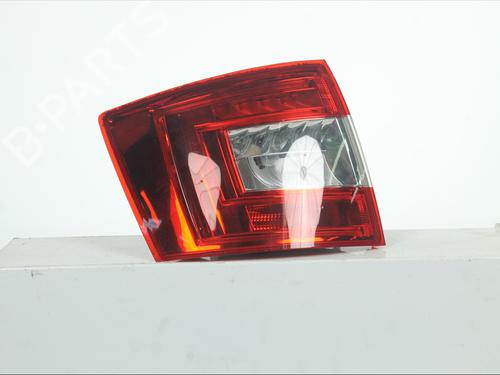Used Left taillight Left taillight SKODA OCTAVIA III Combi (5E5, 5E6) 2.0 TDI (150 hp) 34710392 34710392