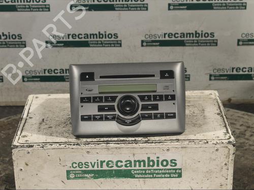 Used Radio Radio FIAT STILO (192_) 1.9 JTD (140 hp) 11989045 11989045