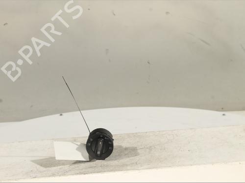 headlight-switch-skoda-karoq-nu7-nd7-2017-28529550 main image