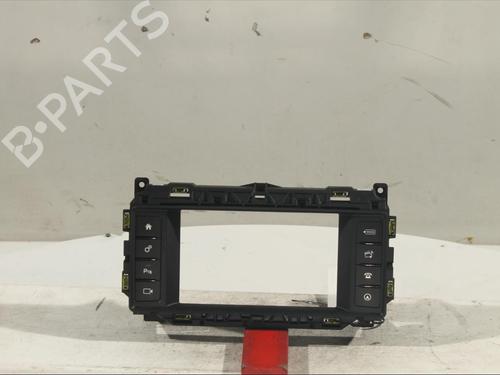 Used Switch JAGUAR F-PACE (X761) 2.0 TD4 AWD (180 hp) 13929873